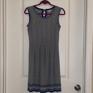 Max Studio Blue, white and yellow floral/Geometric pattern Dress size small